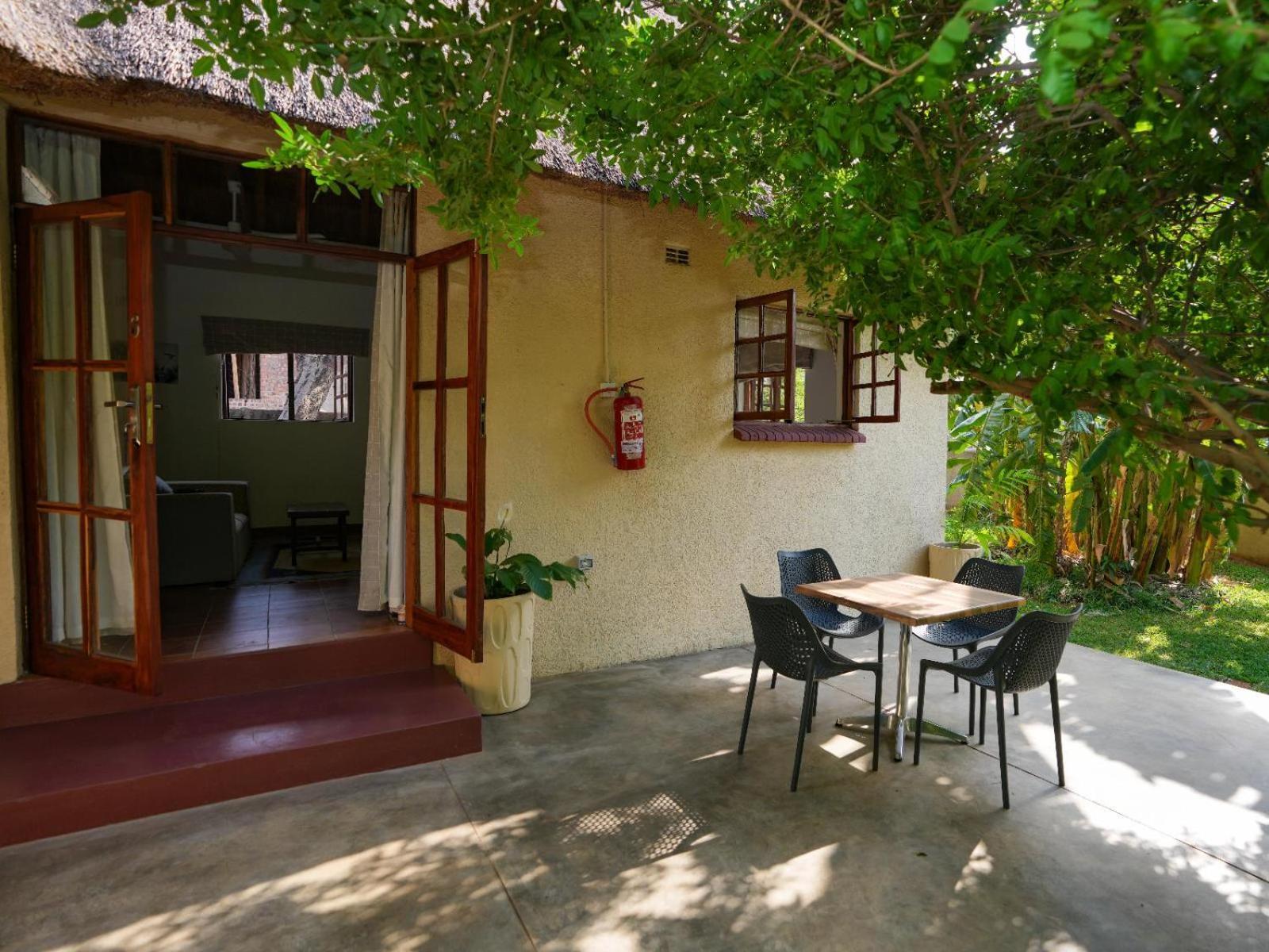 Bed and Breakfast The Little Outlook à Victoria Falls Chambre photo